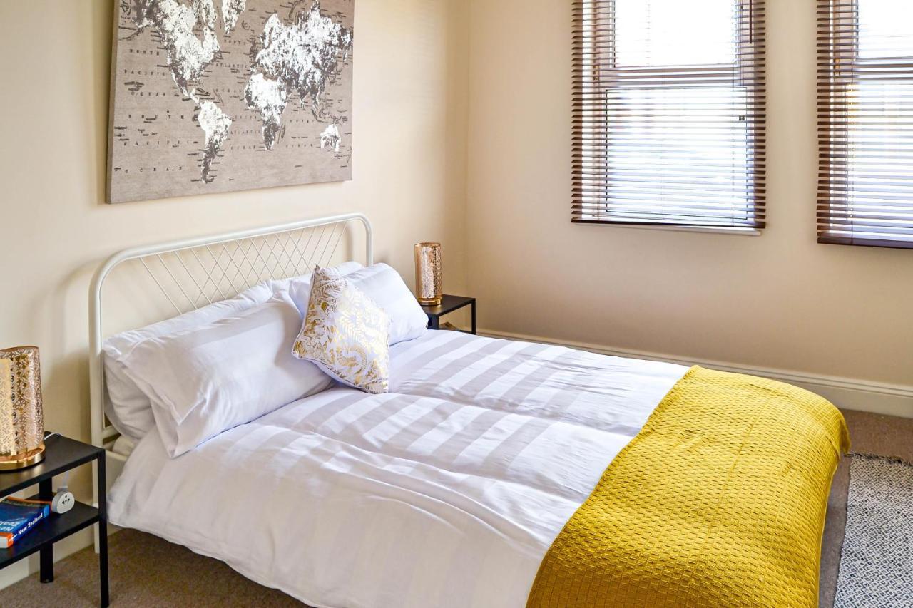 The Ella Fitzgerald - Modern 2 Bedroom Apartment, Super Close To City Centre Кардифф Экстерьер фото